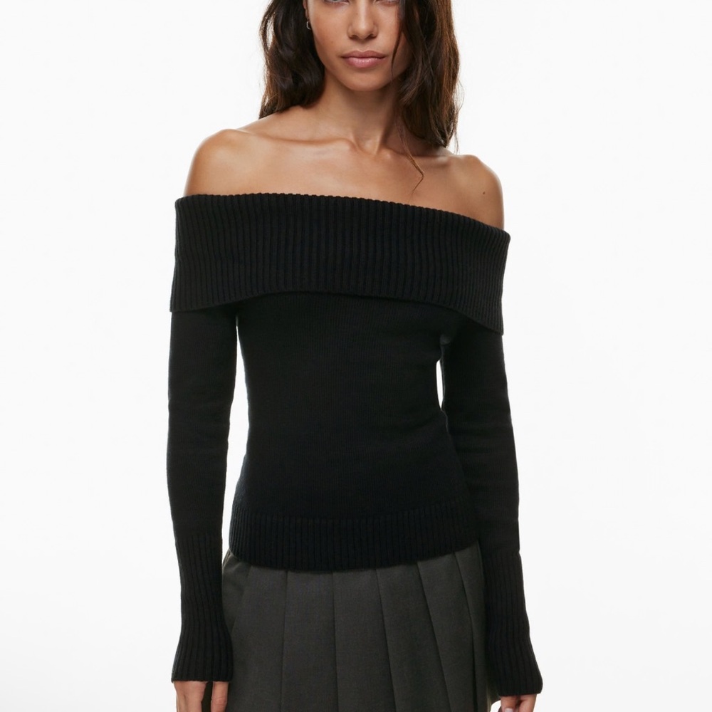 Aritzia Off-the-Shoulder Ribbed Navy Sweater